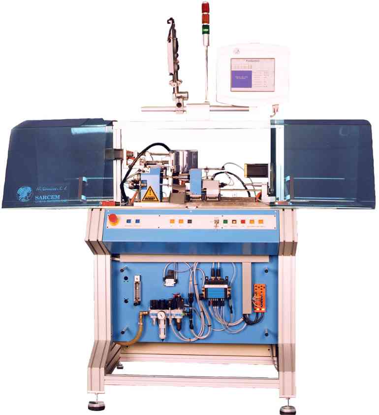 G-SERVICES 614-7 retouch copier.jpg (162315 bytes)